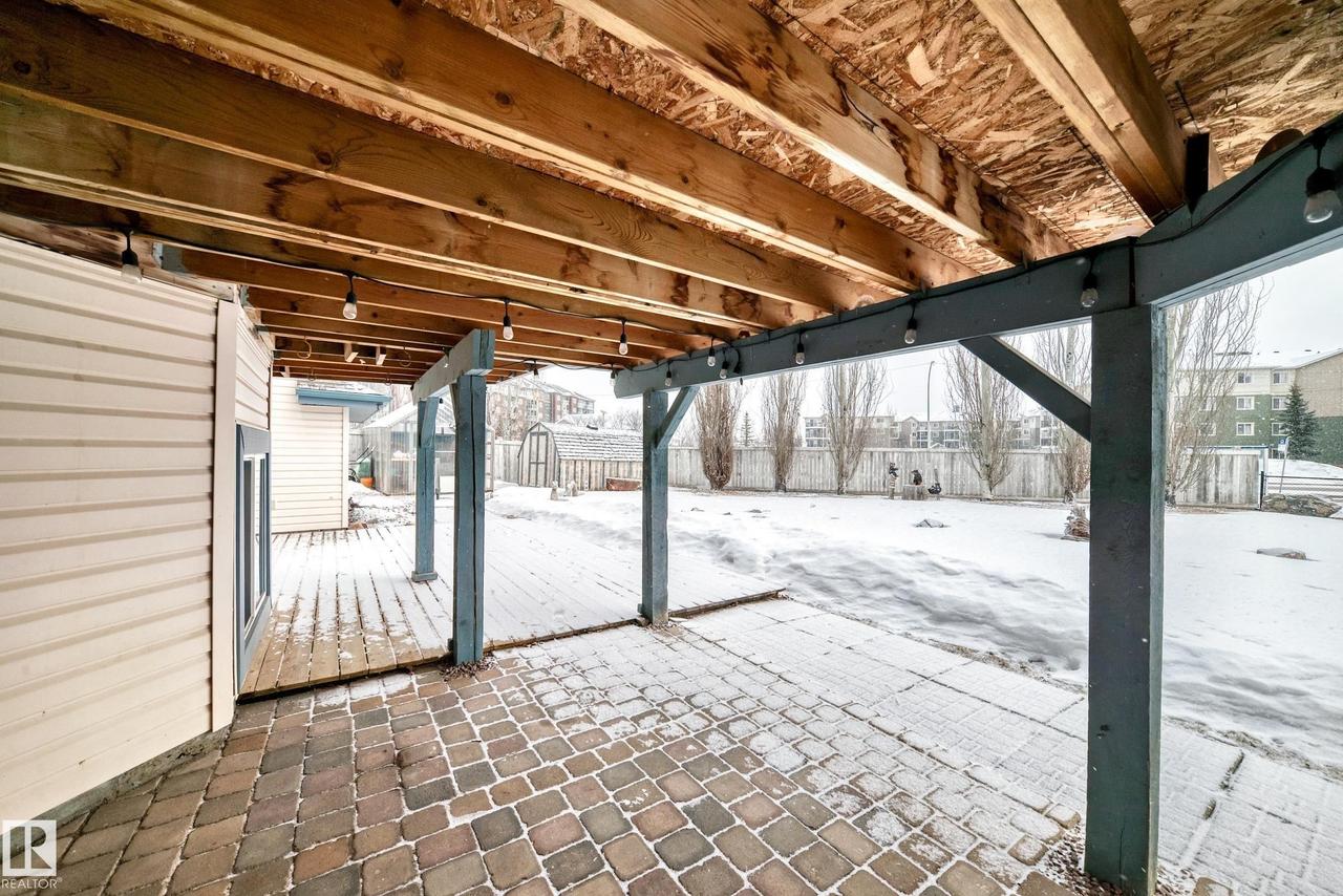 576 Glenwright Crescent Nw, Edmonton, AB - 