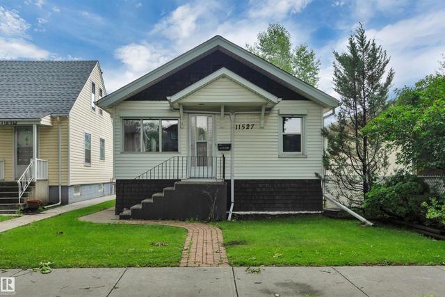 11527 88 Street NW  Edmonton, AB T5B 3R2
