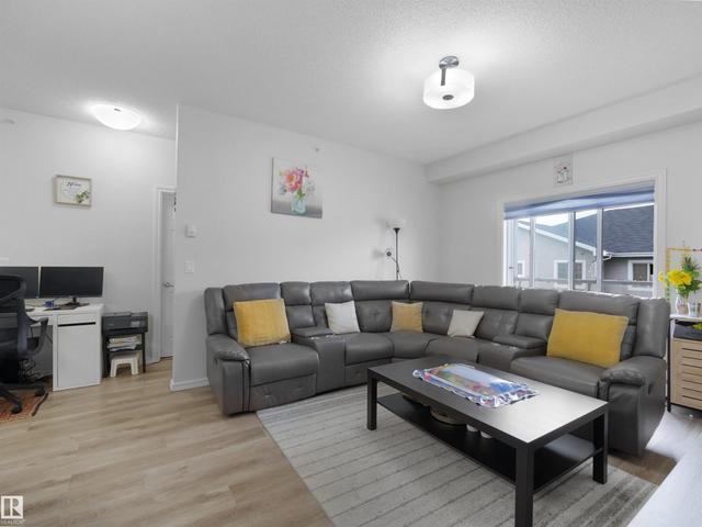 #415 2203 44 Ave NW  Edmonton, AB T6T 0T2