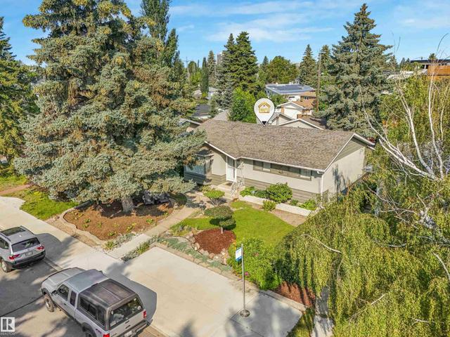 4708 MALMO Road NW  Edmonton, AB T6H 4L6