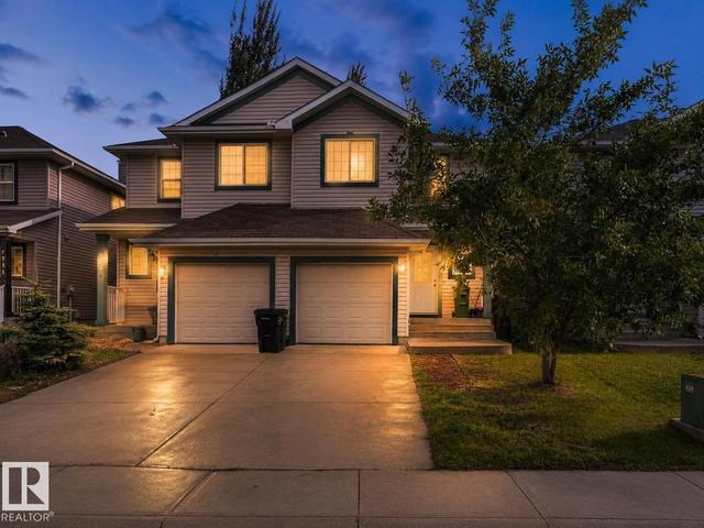 7743 8 Avenue SW  Edmonton, AB T6X 0A3