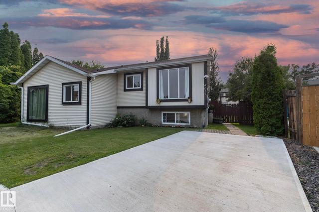 4617 35 Avenue NW  Edmonton, AB T6L 3P8