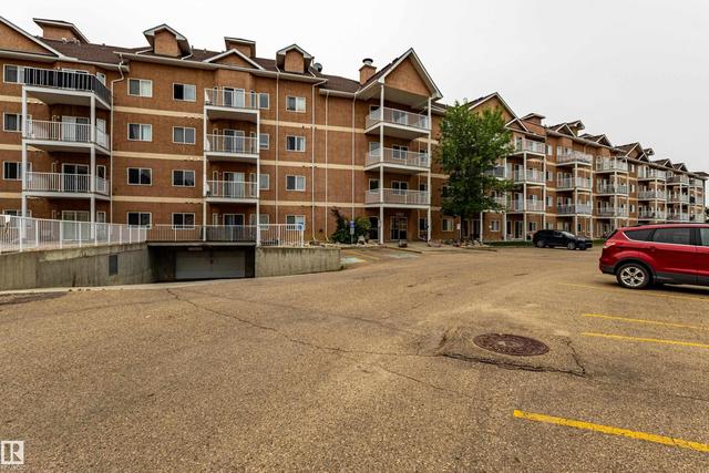 #412 4304 139 AV NW  Edmonton, AB T5Y 0H6
