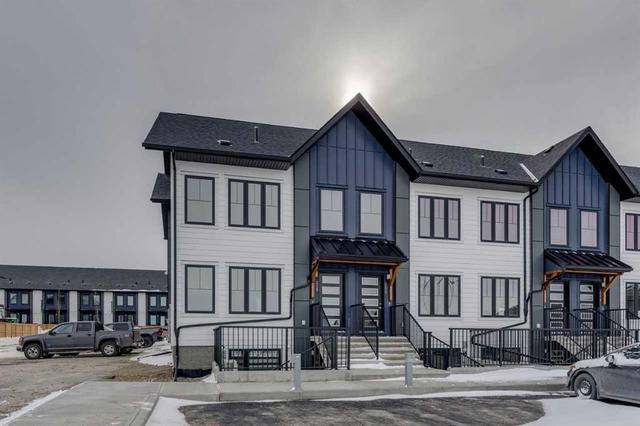 215-40 Livingston Parade NE Calgary, AB T4B 3P6
