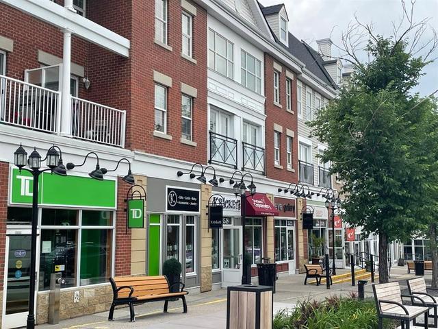 320-2233 34 Avenue SW Calgary, AB T2T 6N2