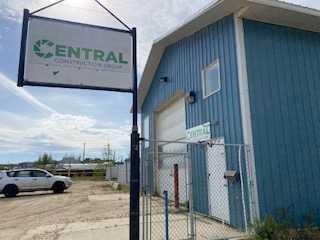 121 1 Avenue, Fox Creek, AB 