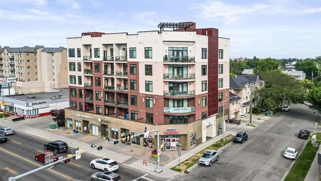 1406 Centre Street NORTH Calgary, AB T2E 2Z9