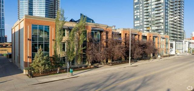 203-221 10 Avenue SE Calgary, AB T2P 0V9