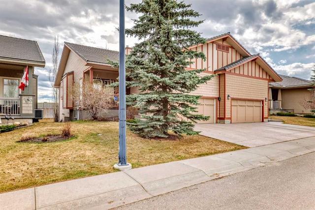 5 Bridle Estates Road SW Calgary, AB T2Y 5A8