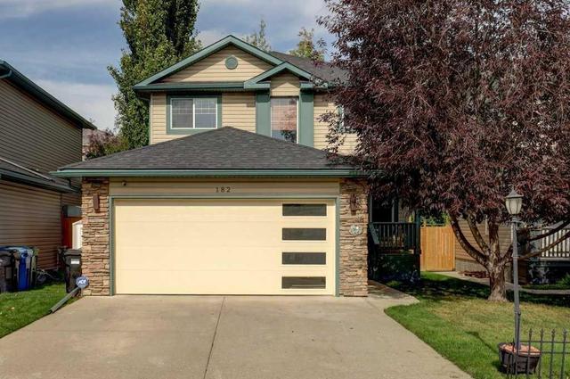 182 Harvest Creek Close NE Calgary, AB T3K 4P8