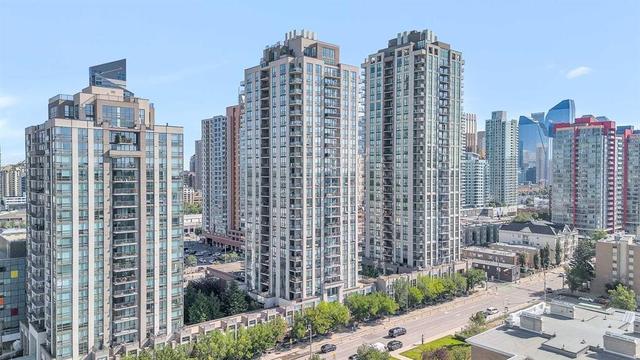 2407-1118 12 Avenue SW Calgary, AB T2R 0X4