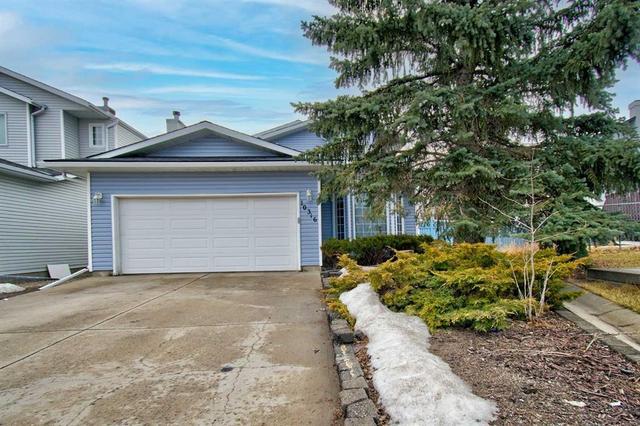 10316 Hidden Valley Drive NW Calgary, AB T3A 4Z6