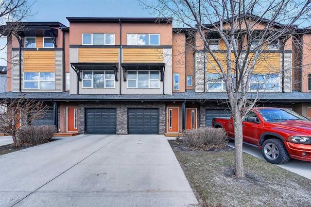13015 Coventry Hills Way NE Calgary, AB T3K 0W6