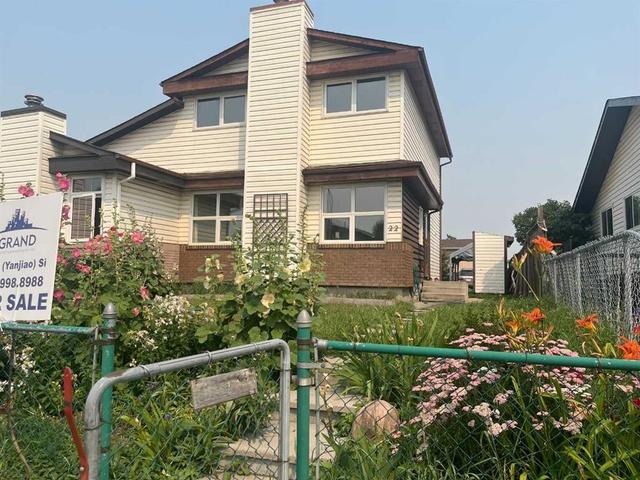 22 Whitman Close NE Calgary, AB Y1Y 4H4