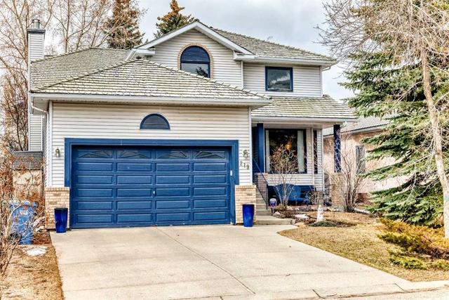 219 Hawkstone Close NW Calgary, AB T3G 3P3