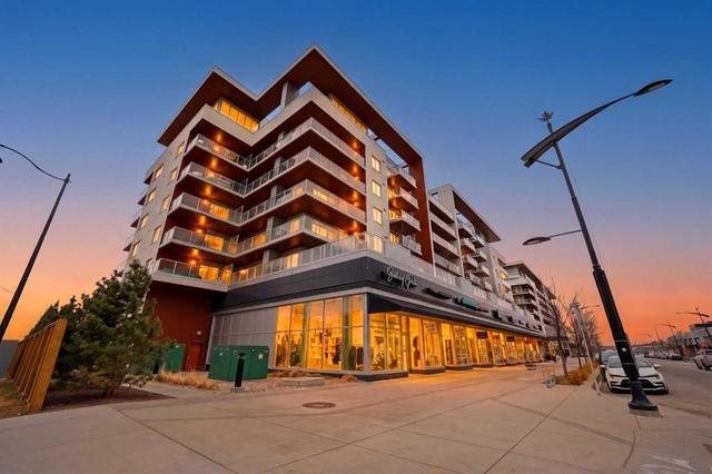 415-8445 Broadcast Avenue SW Calgary, AB T3H 6B5