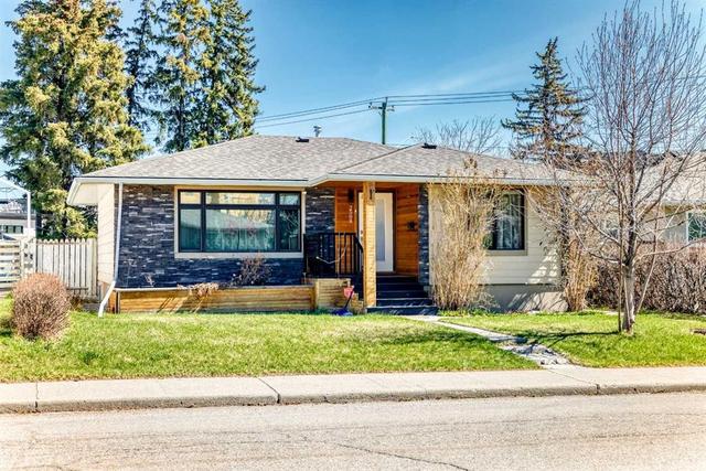 2508 Morley Trail NW Calgary, AB T2M 4G6