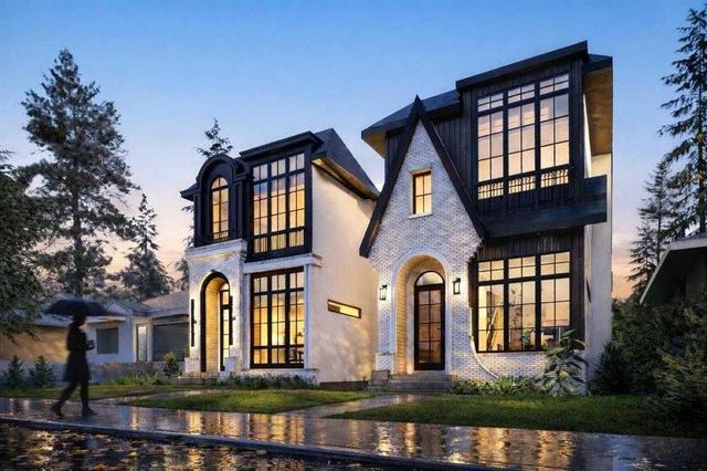 2613 35 Street SW Calgary, AB T3E 2Y3