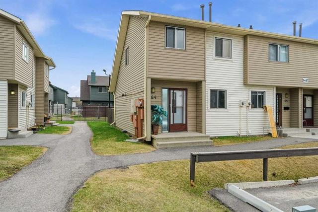 64-2519 38 Street NE Calgary, AB T1Y 4W8
