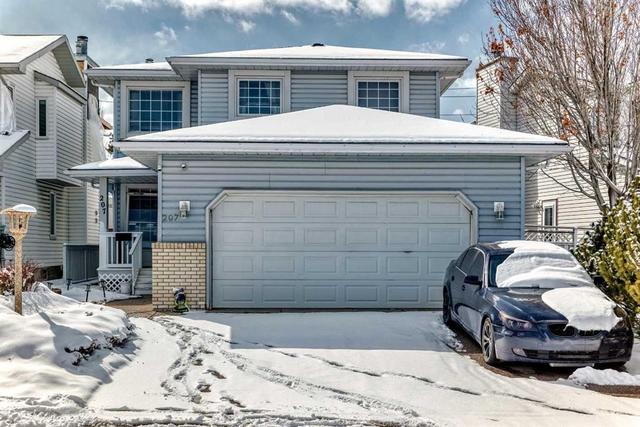 207 Eldorado Close NE Calgary, AB T1Y 6T5