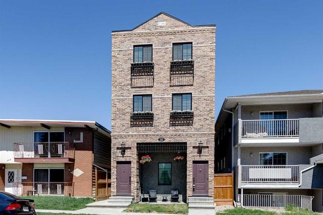 3-232 20 Avenue NE Calgary, AB T2E 1P9