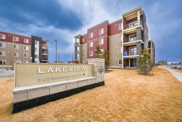 302-5 Saddlestone Way NE Calgary, AB T3J 0S2