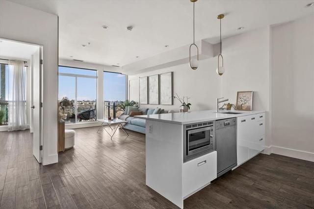 806-2505 17 Avenue SW Calgary, AB T3E 7V3