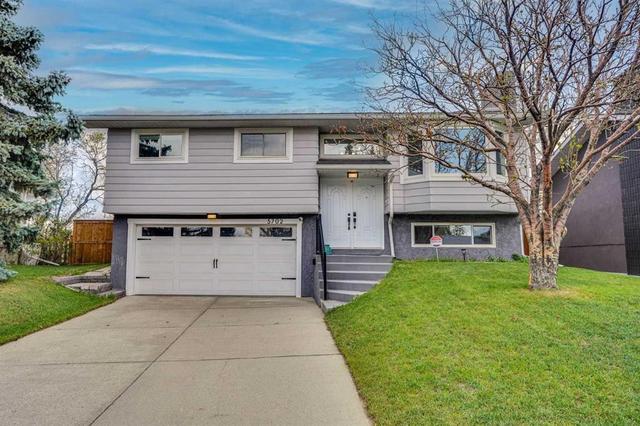 5702 Brenner Crescent NW Calgary, AB T2L 1Z4