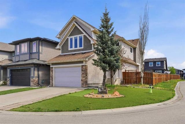 4 Panton Road NW Calgary, AB T3K 0X7