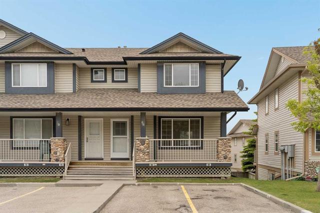 66 Citadel Point NW Calgary, AB T3G 5L2