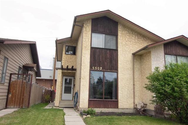 5502 Temple Road NE Calgary, AB T1Y 3B2