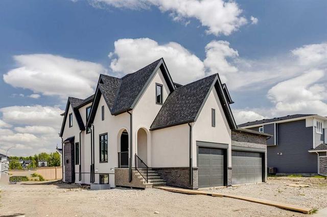 2 Rock Lake View NW Calgary, AB T3G 0G1