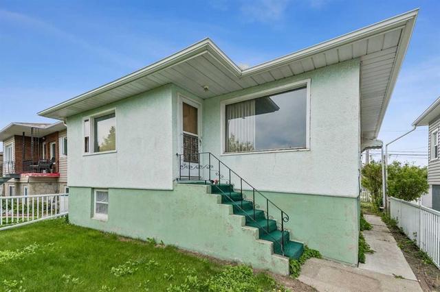 1228 Bantry Street NE Calgary, AB T2E 5E7