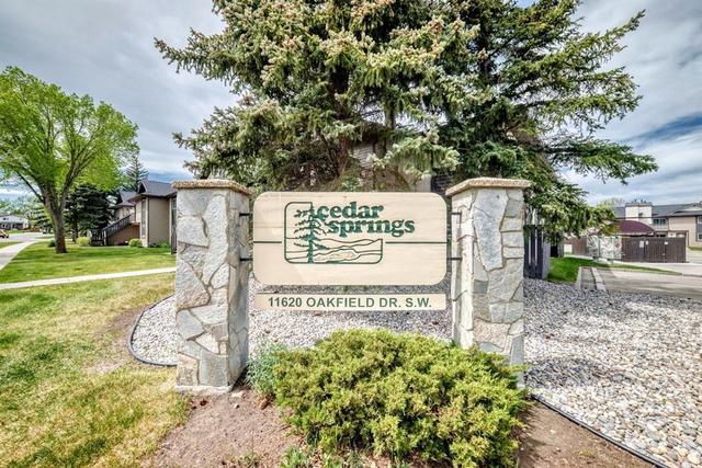 51 Cedar Springs Gardens SW Calgary, AB T2W 5J9