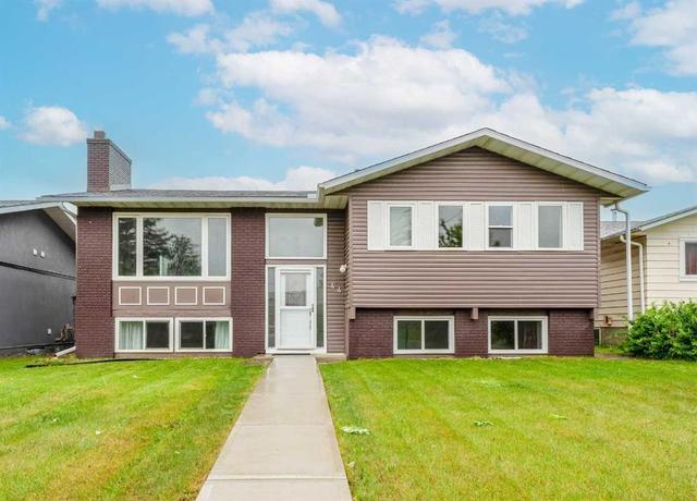 44 Whiteridge Place NE Calgary, AB T1Y 2Y6