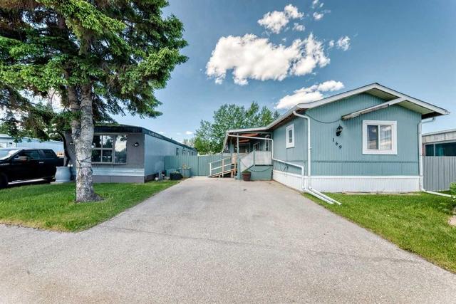 169-6724 17 Avenue SE Calgary, AB T2A 0W5