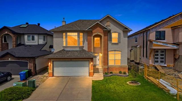 1433 Strathcona Drive SW Calgary, AB T3H 4M2