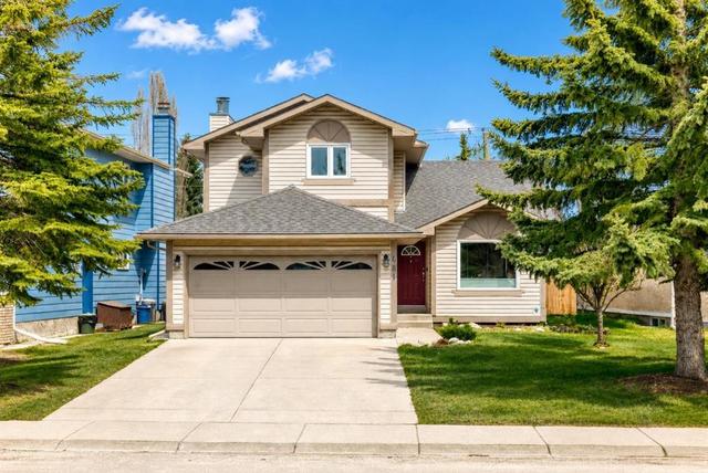 481 Sunmills Drive SE Calgary, AB T2X 2T5