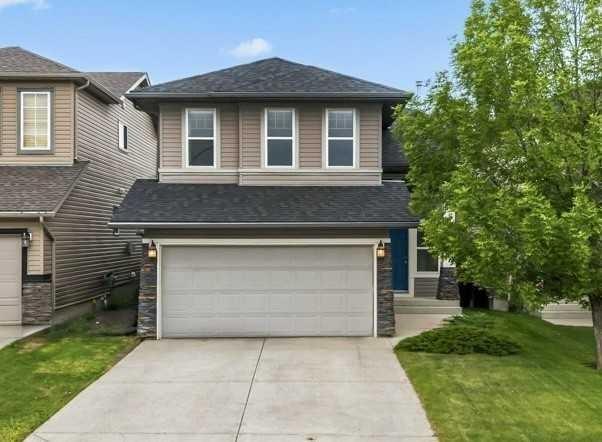 140 Panamount Circle NW Calgary, AB T3K 0C6