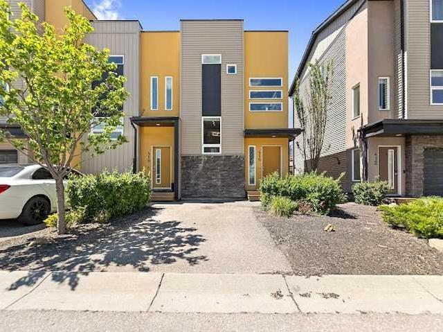 416 Covecreek Circle NE Calgary, AB T3K 0W6