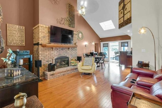 63 Edenstone Way NW Calgary, AB T3A 3Z1
