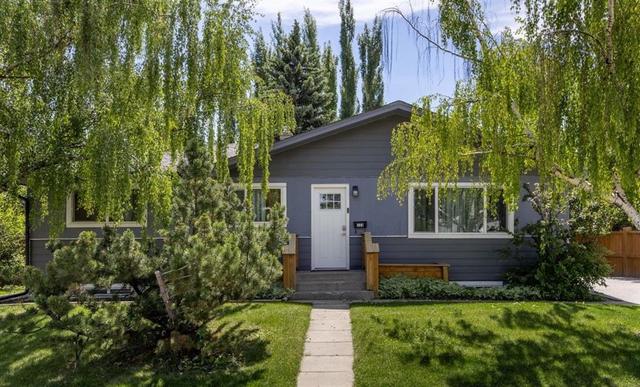 723 75 Avenue SW Calgary, AB T2V 0S4