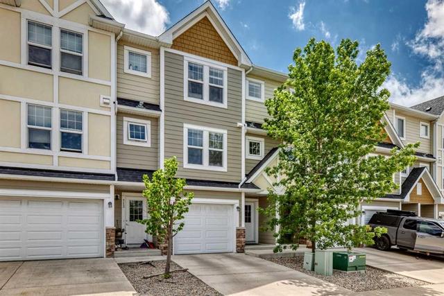 711 Auburn Bay Circle SE Calgary, AB T3M 2A3
