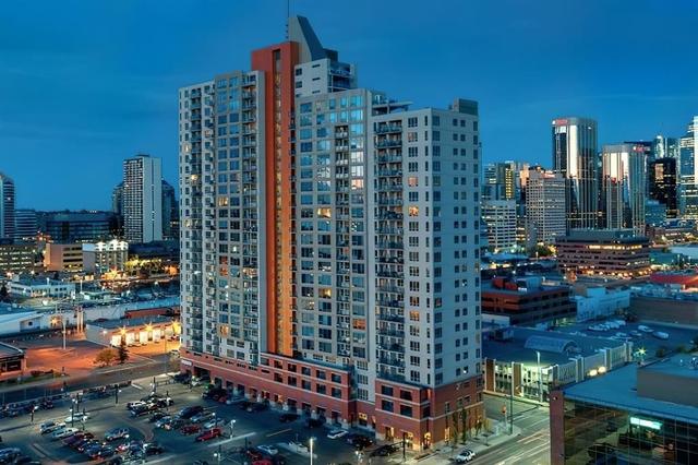 1005-1053 10 Street SW Calgary, AB T2R 1S6