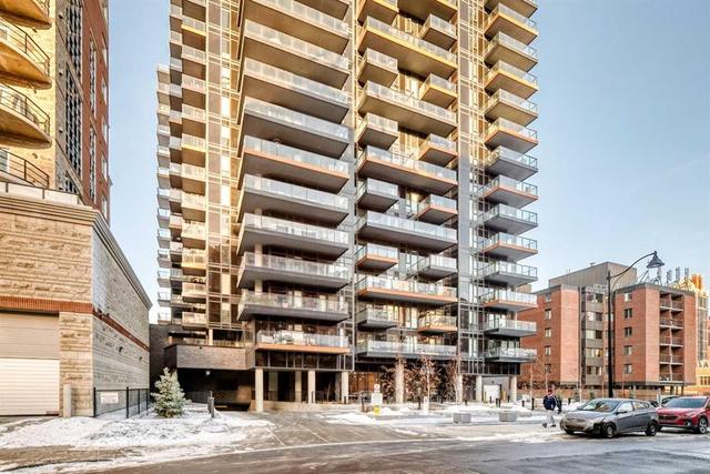 1012-730 2 Avenue SW Calgary, AB T2P 1R8