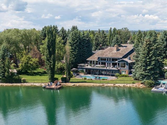 120 Lake Placid Green SE Calgary, AB T2J 5V8