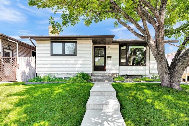 474 78 Avenue NE Calgary, AB T2K 4Z9