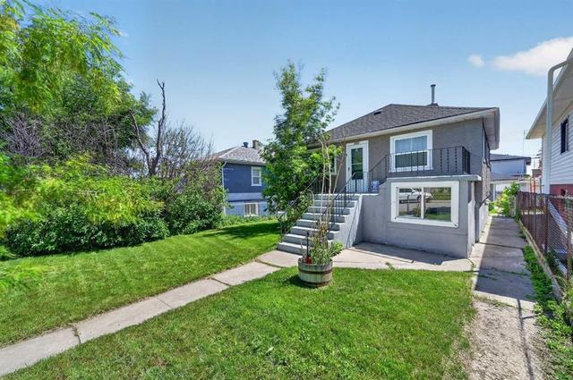 1212 Bantry Street NE Calgary, AB T2E 5E7