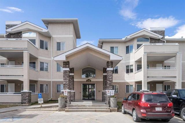 217-26 Country Hills View NW Calgary, AB T3K 5G2