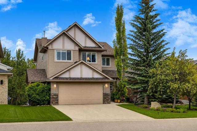 77 Royal Highland Road NW Calgary, AB T3G 4Y4